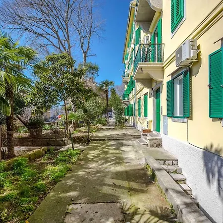 Apartman Avalon